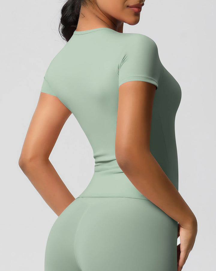 Gwen Active Top - Sage Green