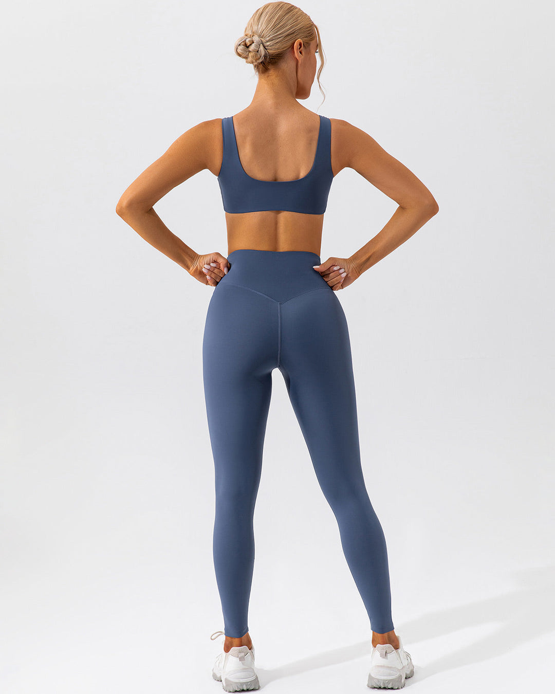 Jessa Sports Bra - Blue